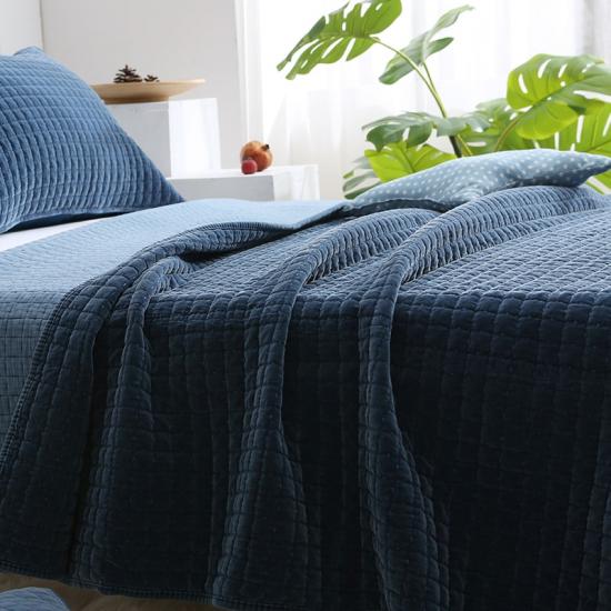 Box Stitching Quilts ผ้านวมสักหลาดสุดหรู